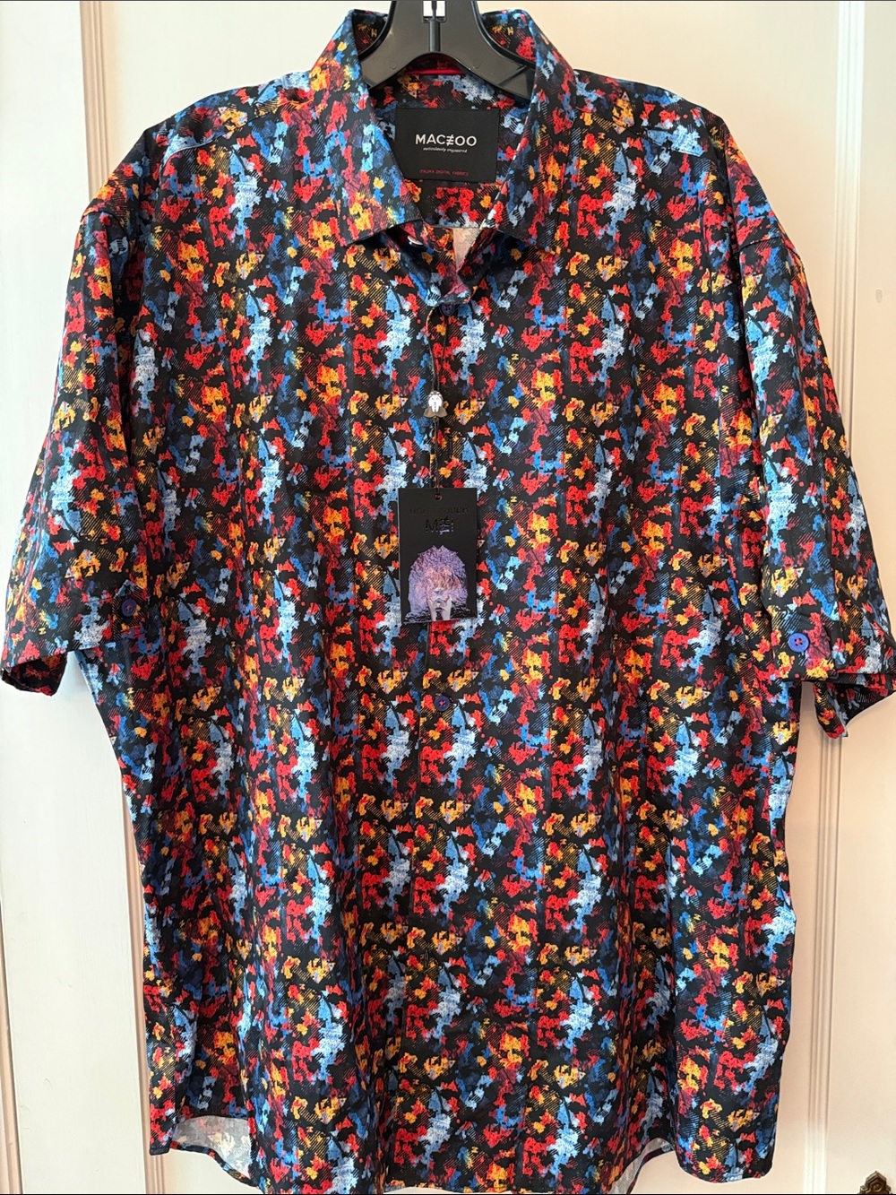 MACEOO Multicolor Short Sleeve Button-Up Shirt - Blue/Red/Yellow Print‎